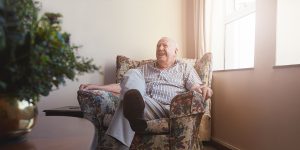 Poltrone per anziani: come scegliere le migliori