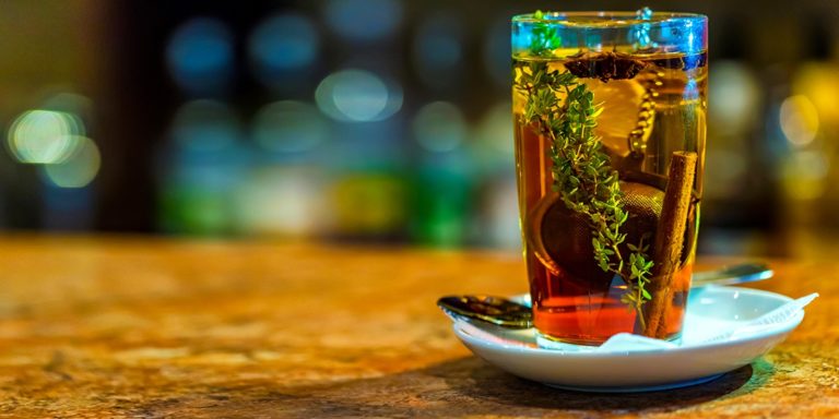 le migliori tisane depurative per anziani