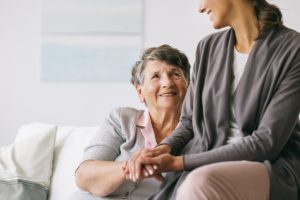 La Badante: oggi una professione vera e propria